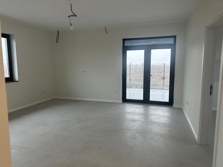Casă individuală cu 3 camere cu Teren 400 Mp în Ciocănești