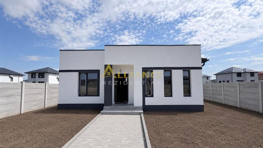 Casă individuală cu 4 camere cu Teren 470 Mp în Berceni