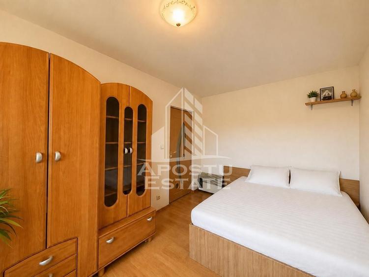 Apartament cu 2 camere decomandat, mobilat în Girocului