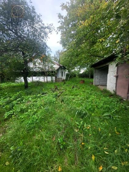 Teren Construcții intravilan de 3700 mp, în Butimanu