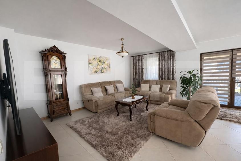Casă individuală cu 5 camere cu Teren 1400 Mp în Apahida