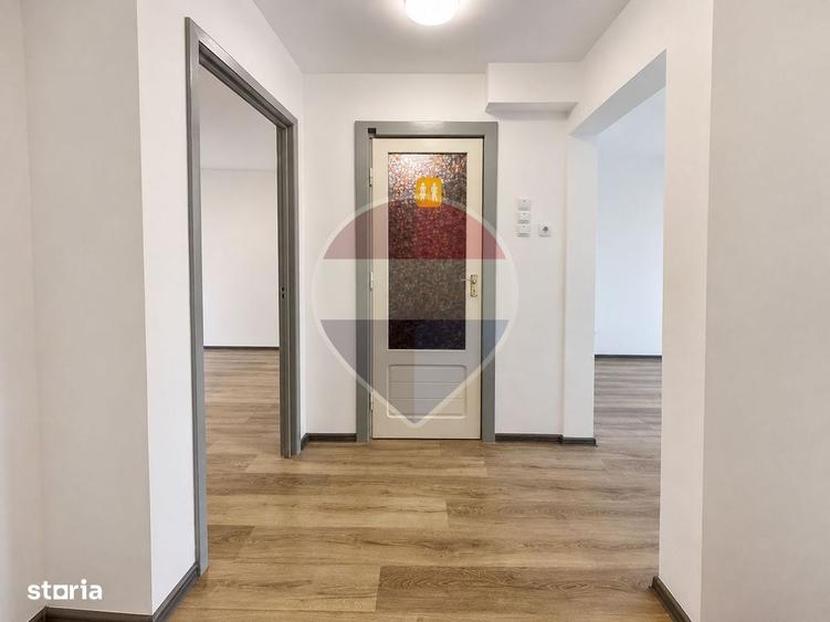 Apartament cu 4 camere în Craiter