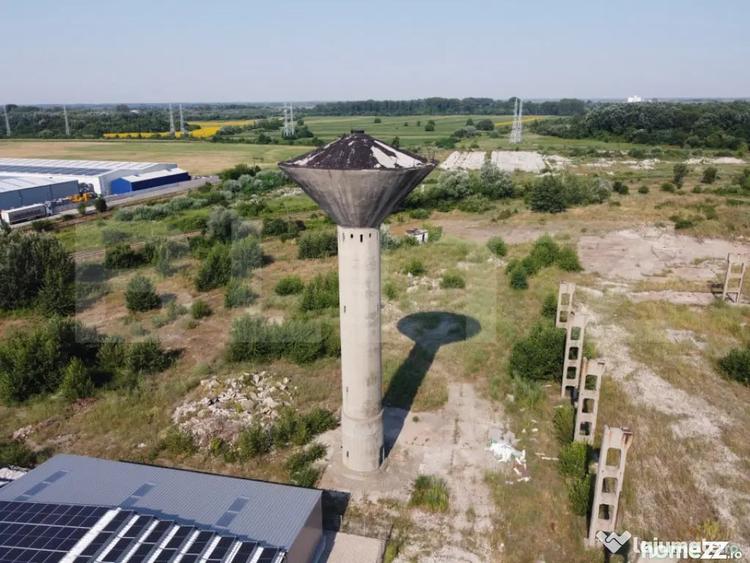Teren de 28760 mp, în Central