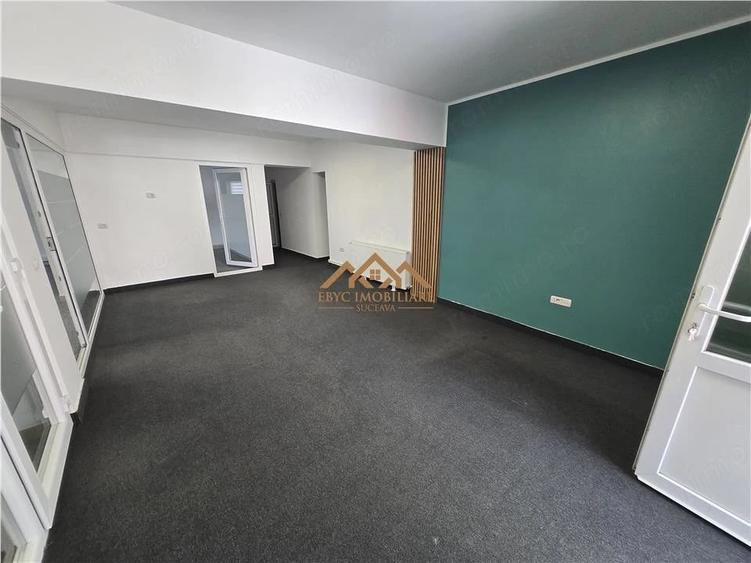 Spațiu comercial, de 100 mp, în Obcini