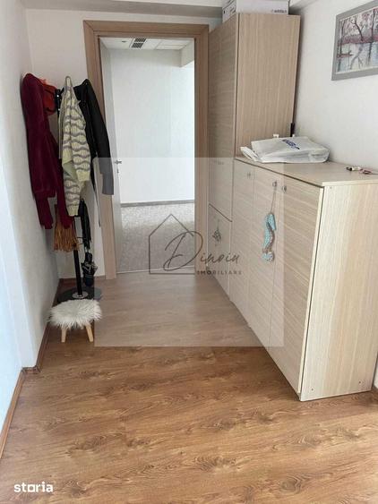 Apartament cu 2 camere decomandat în Văcăresti