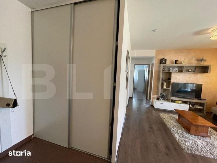 Apartament cu 3 camere semidecomandat în Florești