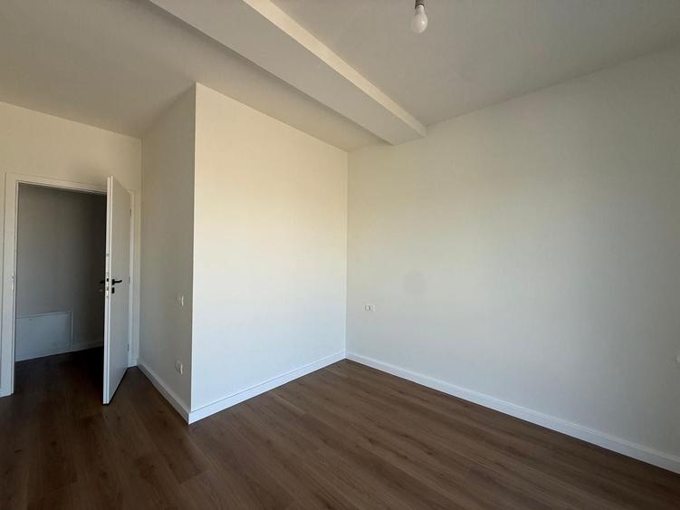 Spațiu comercial, de 42.799999237061 mp, în Mehala
