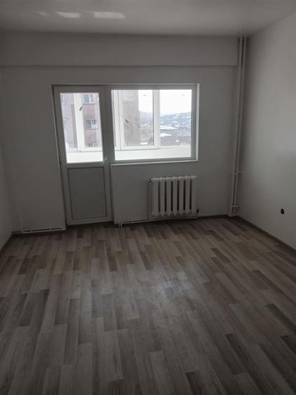 Apartament cu 2 camere decomandat în Mircea cel Bătrân