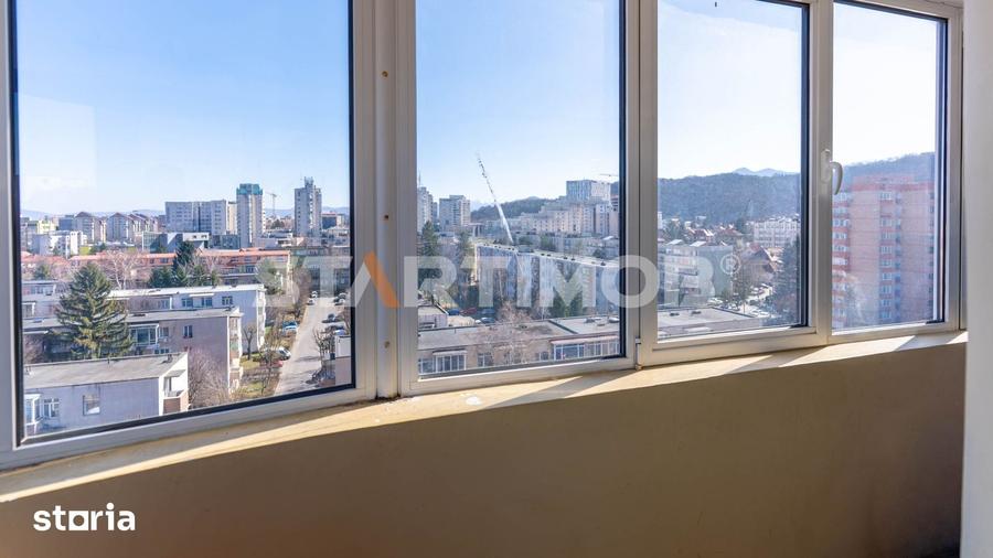 Apartament cu 4 camere decomandat în Bartolomeu