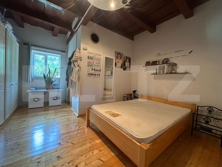 Casă individuală cu 3 camere cu Teren 10900 Mp în Căinelu de Sus