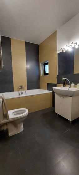 Casă cu 3 camere decomandat cu Teren 500 Mp în Ultracentral