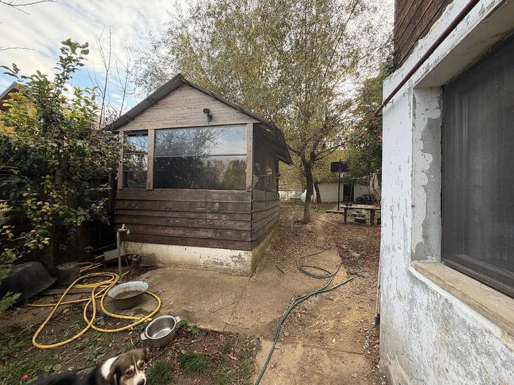 Casă cu 5 camere cu Teren 492 Mp în Petrăchioaia