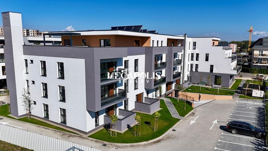 Apartament cu 2 camere decomandat în Tractorul