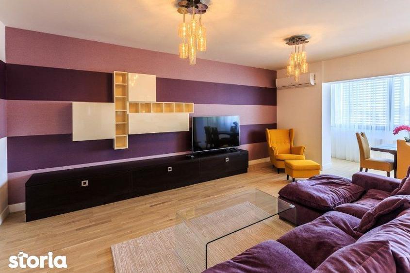 Apartament cu 3 camere decomandat, mobilat în Nordului
