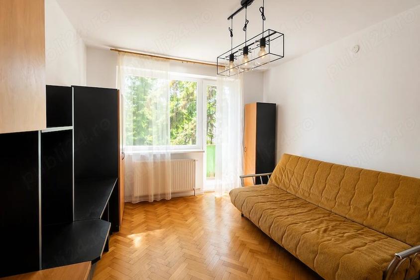 Apartament cu 4 camere decomandat în Tipografilor