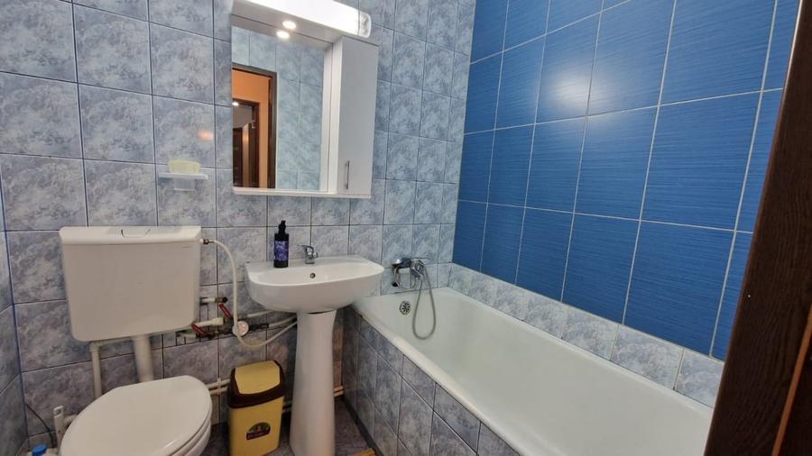 Apartament 3 camere, 65 mp, decomandat, centrala, parcare, Aparatorii Patriei - 7