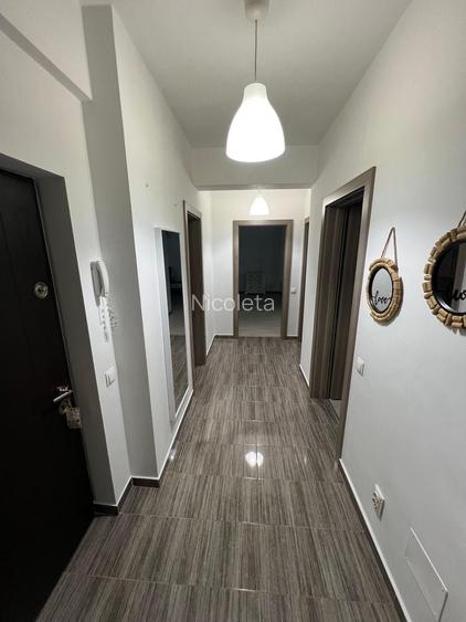 Proprietar Inchiriez Apartament CU 3 CAMERE, 2 DORMITOARE, 2 BAI, LOC PARCARE, Centrala, Camera Dressing