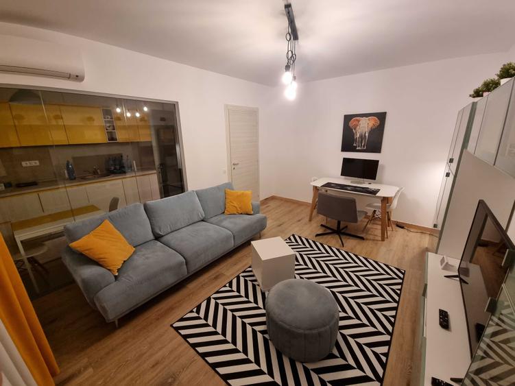 Apartament cu 2 camere decomandat în Lujerului