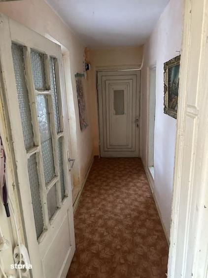 Casă cu 4 camere cu Teren 60 Mp în Strejești