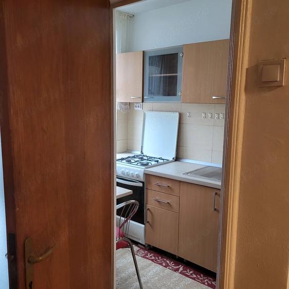 Garsonieră semidecomandată în Titan
