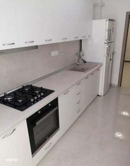Apartament cu 2 camere decomandat, mobilat în Central