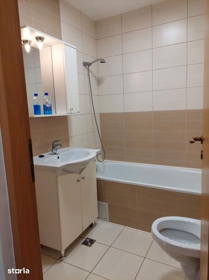 Apartament cu 3 camere în Circumvalațiunii