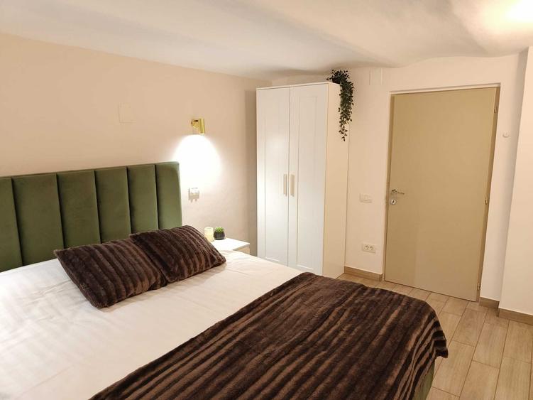 Apartament cu 2 camere semidecomandat în Parcul Carol
