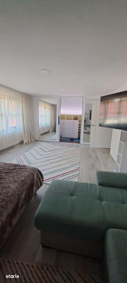 Casă cu 5 camere cu Teren 750 Mp în Valea Borcutului