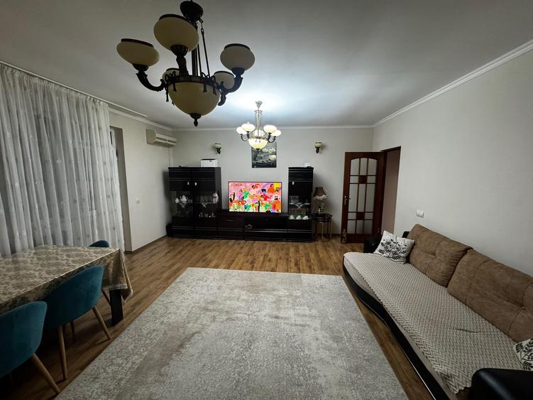 Apartament cu 3 camere în Fundeni