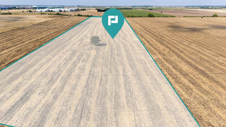 Teren agricol extravilan de 4345 mp, în Freidorf