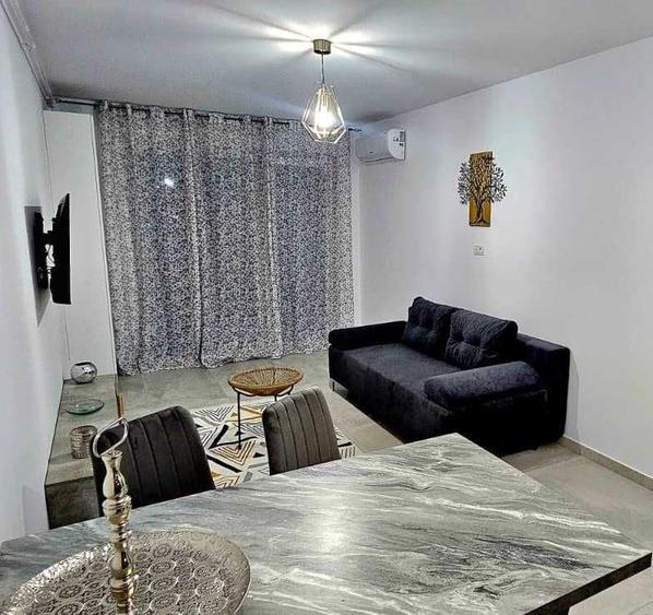 Apartament cu 2 camere decomandat în UTA