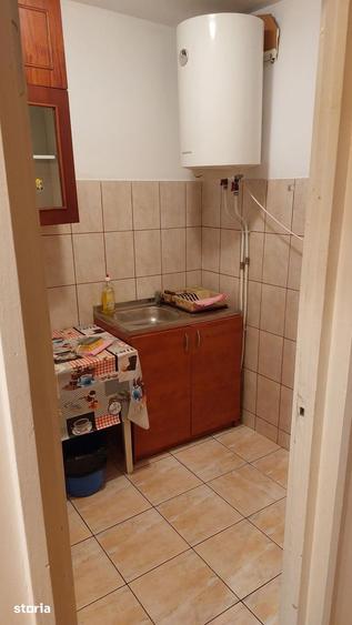 Garsonieră decomandată în Exterior Vest