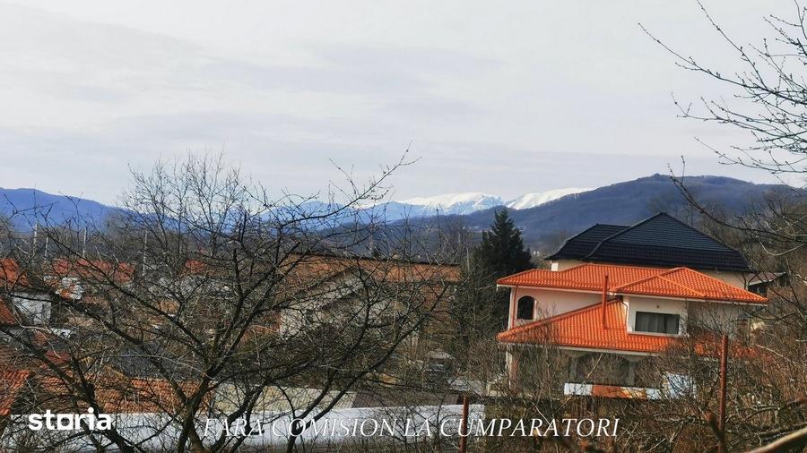 Casă cu 3 camere cu Teren 2013 Mp în Central