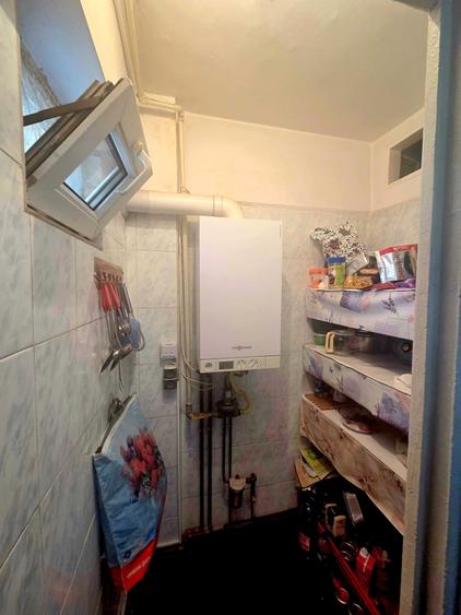 Apartament cu 3 camere decomandat în Noua