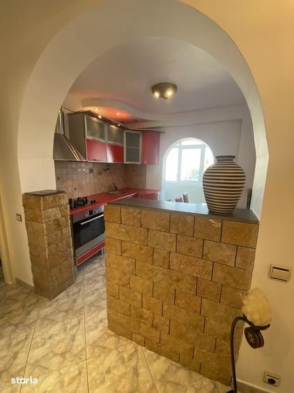 Apartament cu 2 camere decomandat în Timpuri Noi