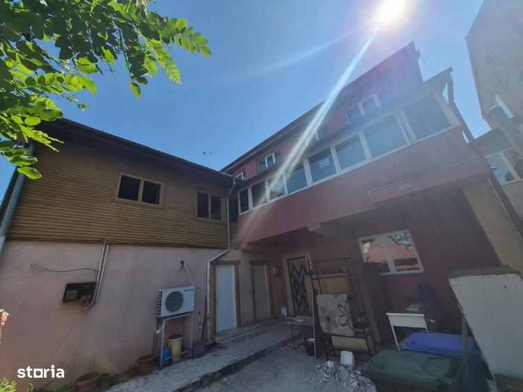 Casă cu 4 camere cu Teren 250 Mp în Colentina