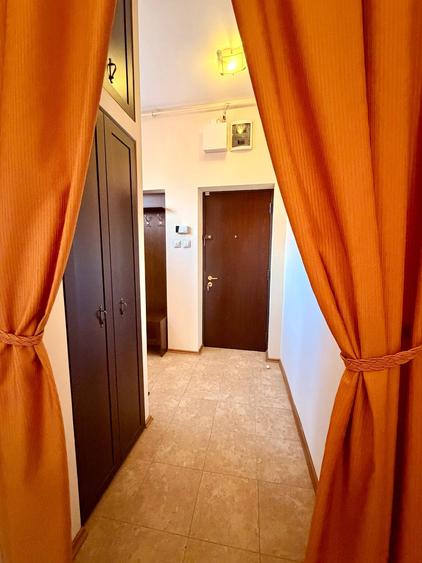 Apartament cu 2 camere decomandat în Centrul Istoric