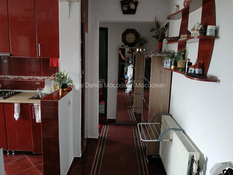 Vand apartament 2 camere in NASAUD