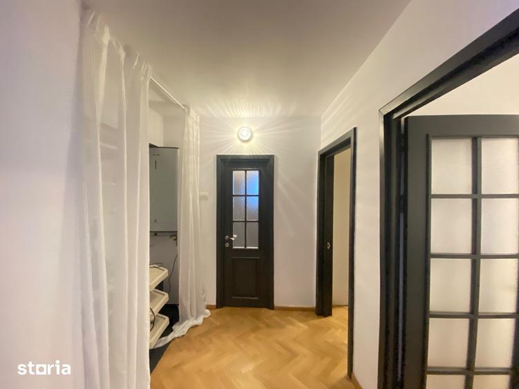 Apartament cu 3 camere semidecomandat, mobilat în Grivița