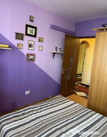 Apartament cu 4 camere decomandat, mobilat în 9 Mai