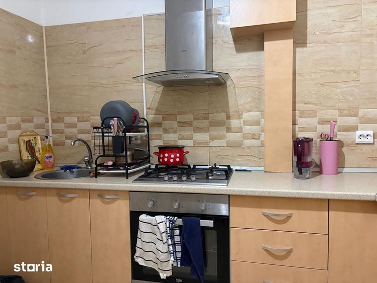 Apartament cu 2 camere decomandat, mobilat în Berceni — fotografia 1
