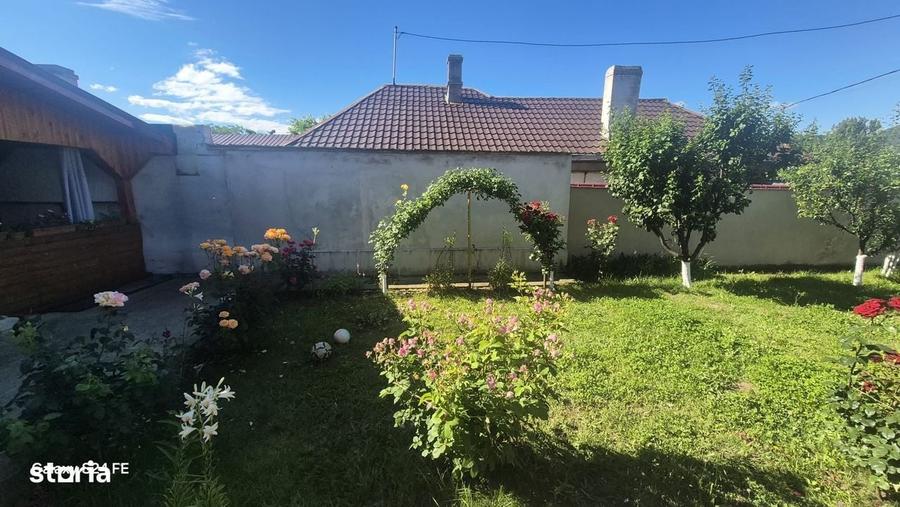 Casă cu 4 camere în Piatra