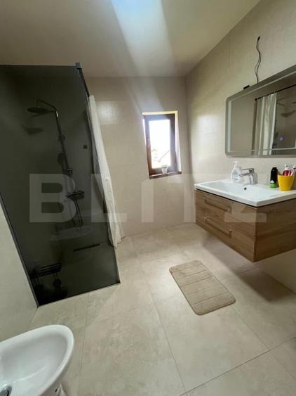 Casă individuală cu 4 camere cu Teren 800 Mp în Primăverii