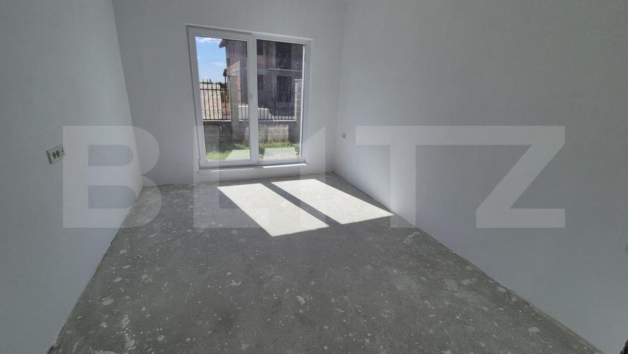Duplex cu 4 camere cu Teren 290 Mp în Giroc