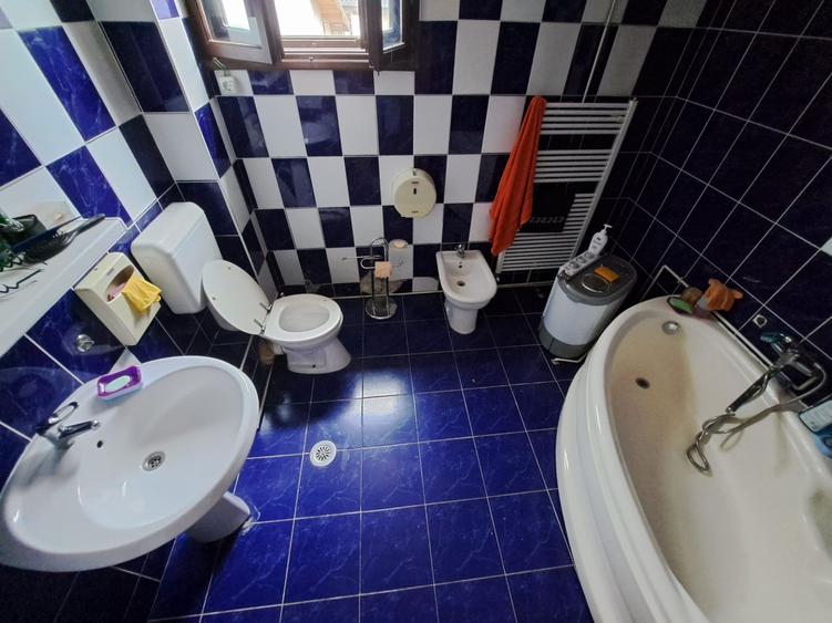Duplex cu 5 camere cu Teren 200 Mp în Brâncoveanu