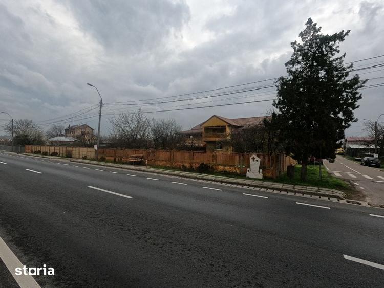 Casă cu 6 camere cu Teren 1650 Mp în Daia