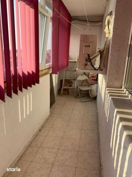 Garsoniera moderna si spatioasa zona 0 - 5