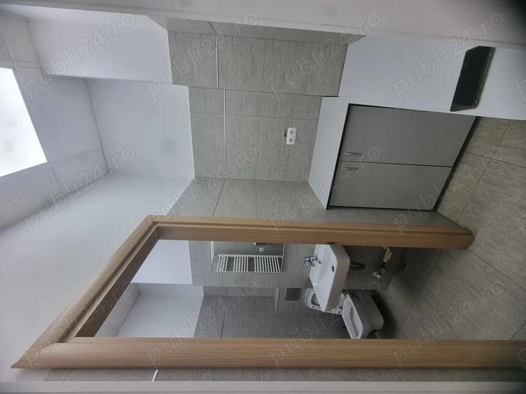 Spațiu comercial, de 82 mp, în Micro 12
