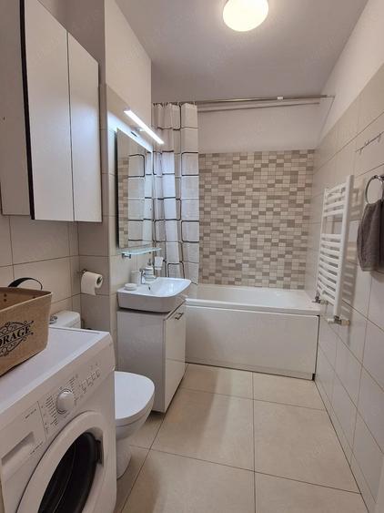 Garsonieră decomandată în Pipera