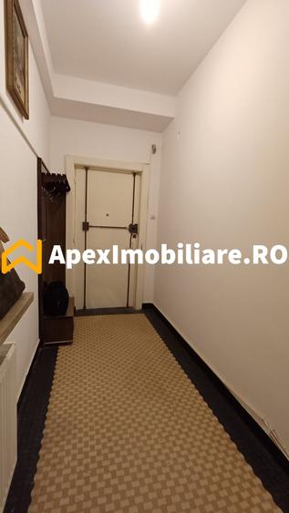 Apartament cu 4 camere circular, mobilat în Gara de Nord